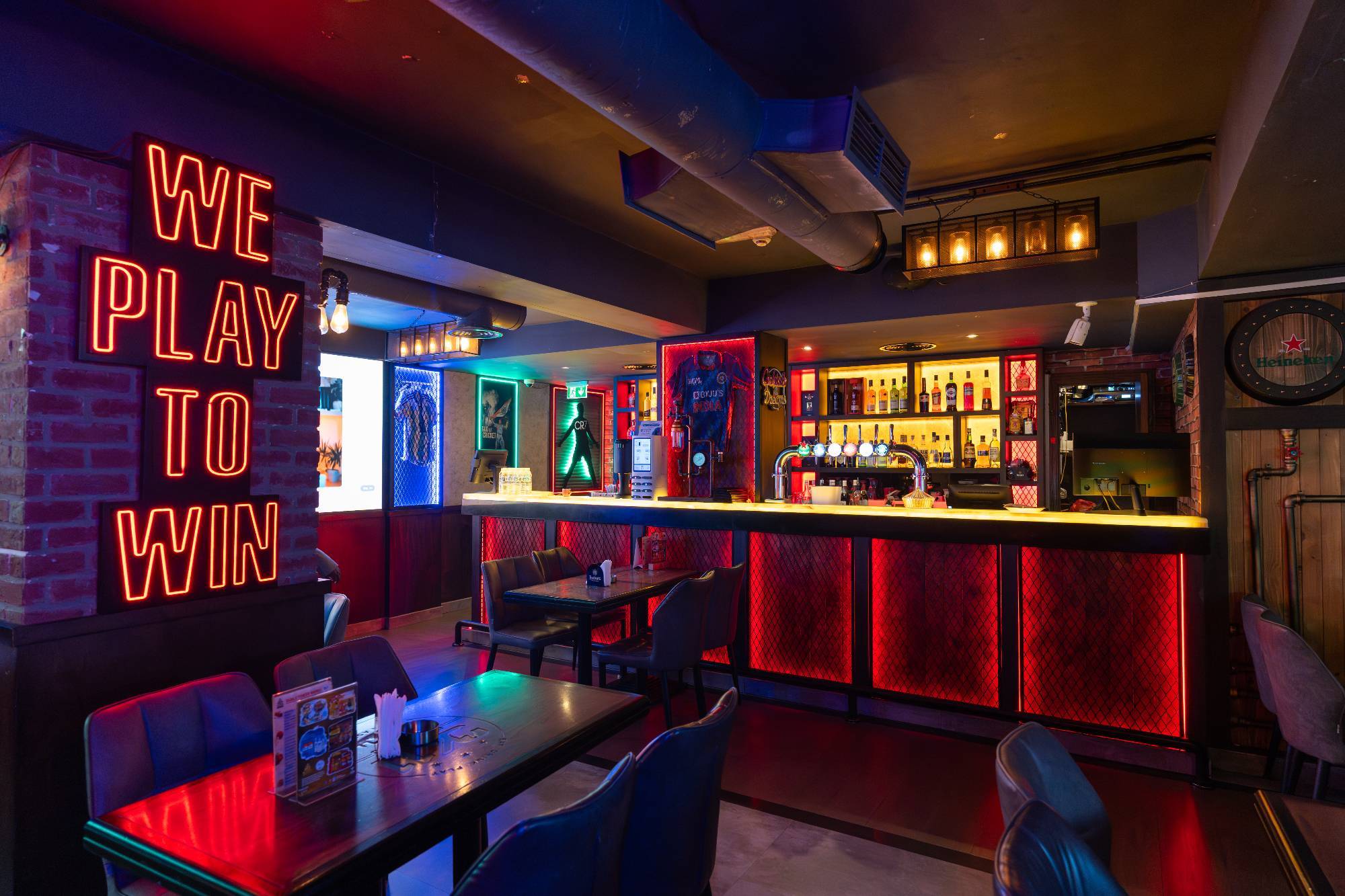 bar